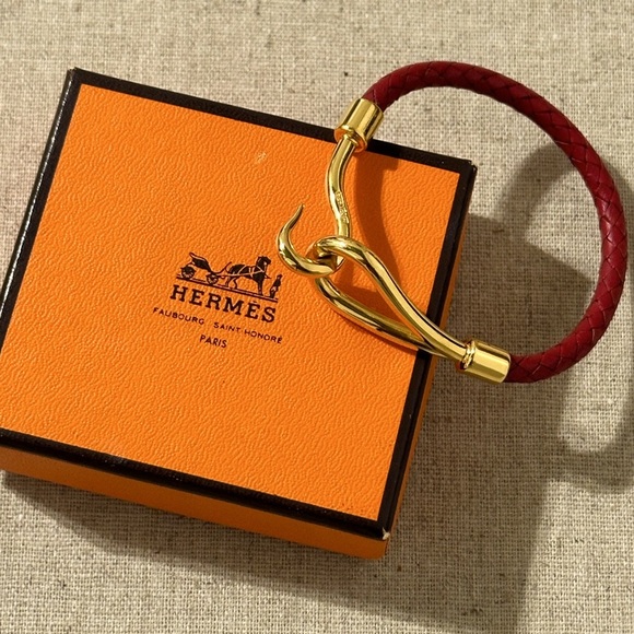 Hermes Hook Red Braided Leather Bracelet - Picture 1 of 5